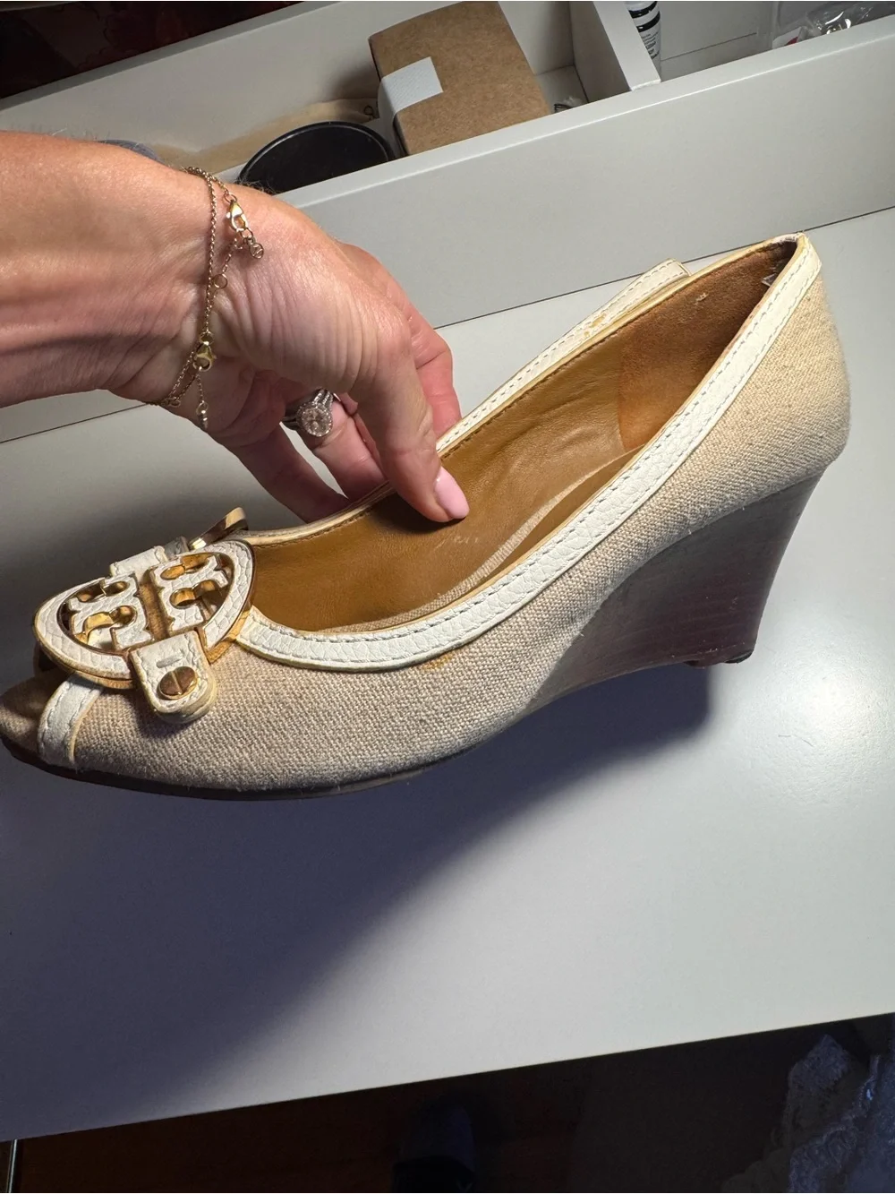 Tory Burch Women's white and Beige Logo  wedge heel size 7